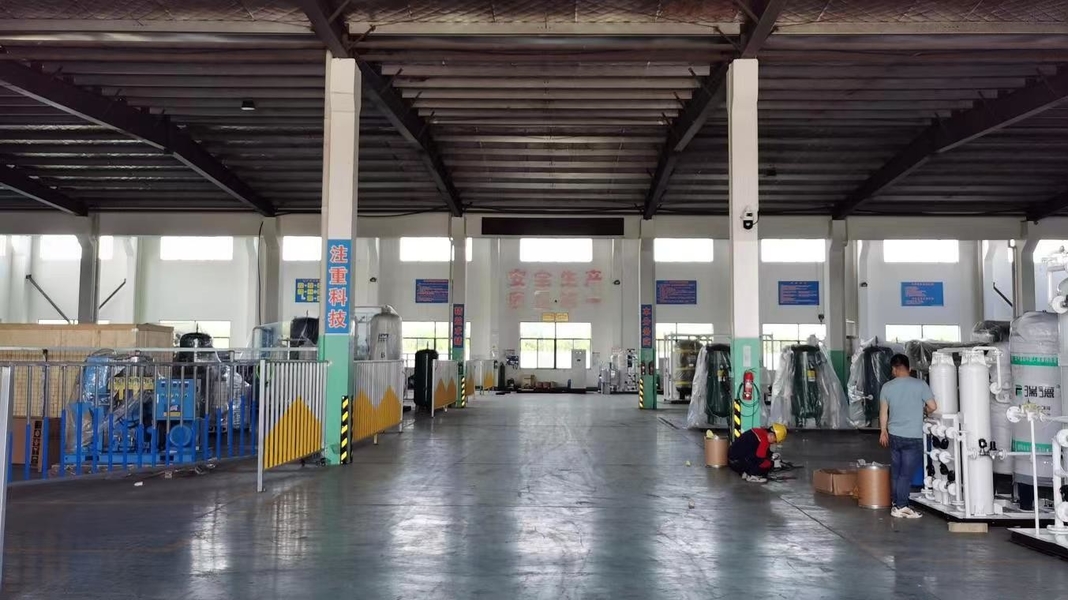 Jiangsu Luoming Purification Technology Co., Ltd. خط تولید تولید کننده